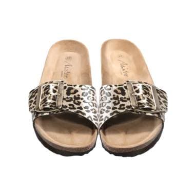Leopardenmuster-Sandalen mit breiter Schnalle und beigem Fußbett, Vorderansicht