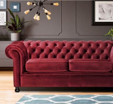 Rote Sofas