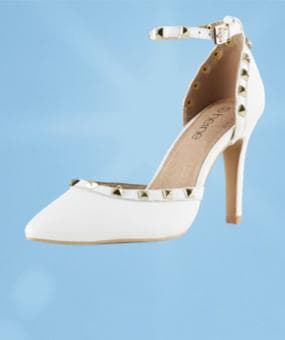 Weiße Pumps
