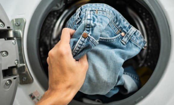 Jeans richtig waschen