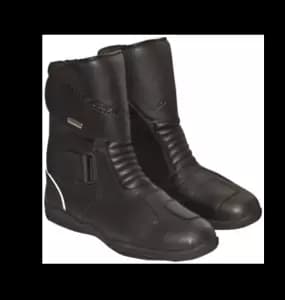 Motorradstiefel