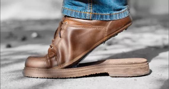 Schuhe reparieren