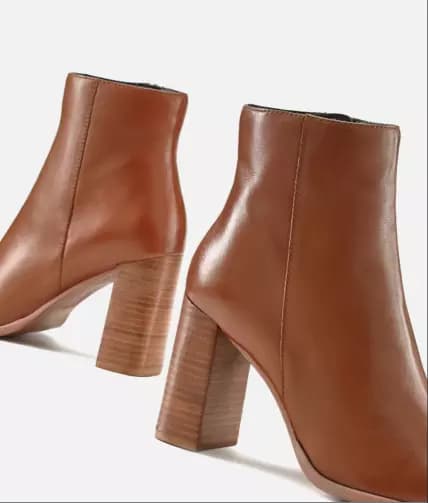 Stiefeletten mit Blockabsatz