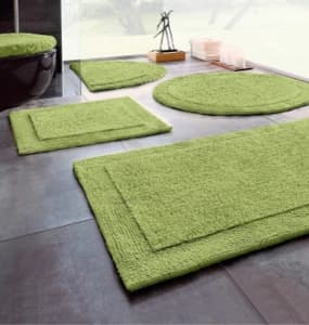 Badematten grün