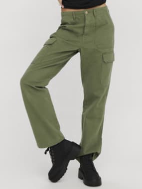 Weite Hosen