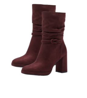 Rote Stiefeletten