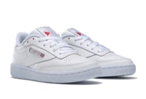 Weiße Sneaker