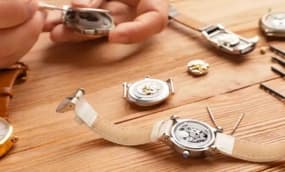 Armbanduhren reparieren