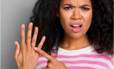 Ring geht nicht ab oder färbt ab – was tun?