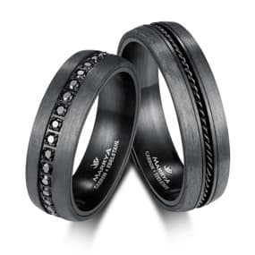 Schwarze Eheringe