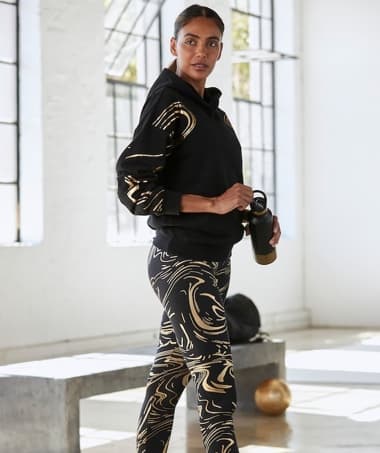 Sportbekleidung Damen