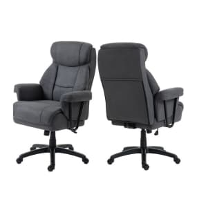 Zwei graue Bürostühle, einer von vorne und einer von hinten, auf schwarzem Drehgestell mit Armlehnen.