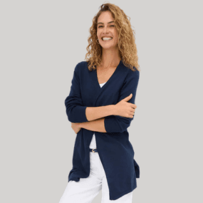 dunkelblaue Strickjacke aus Baumwolle