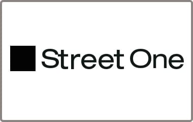 Street One Logo mit schwarzem Quadrat links neben dem Schriftzug