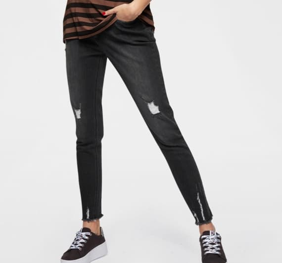 Destroyed-Jeans