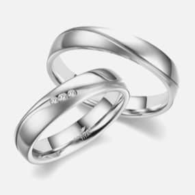 Titan Ringe