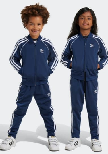 Sportbekleidung Kinder