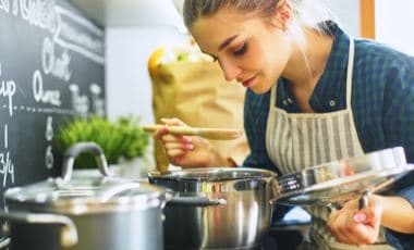 Welche Pfanne ist gut für Bratkartoffeln?