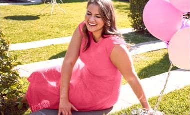 Kurven betonen mit dem perfekten Sommerkleid