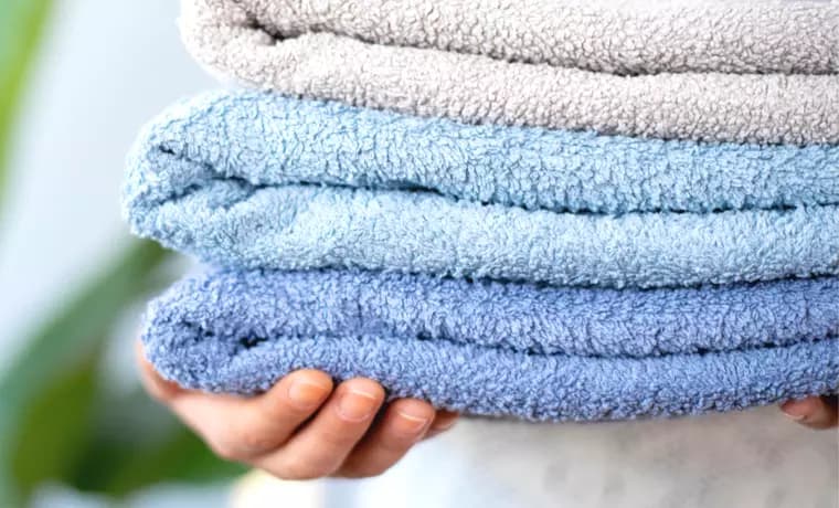 Handtücher falten