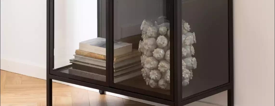 Deko in der Vitrine