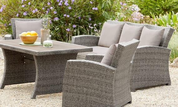 Materialien für Gartenmöbel