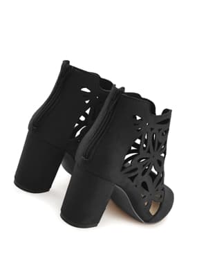 Schwarze Stiefeletten