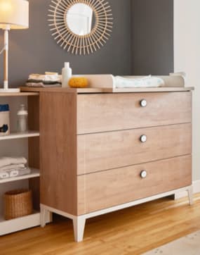 Braune Babyzimmer Möbel