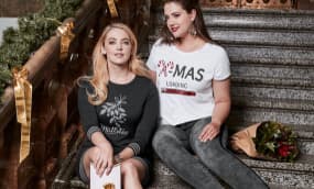 Weihnachts-T-Shirt stylen