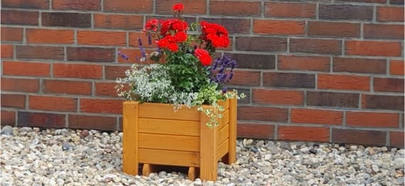 Pflanzkübel braun
