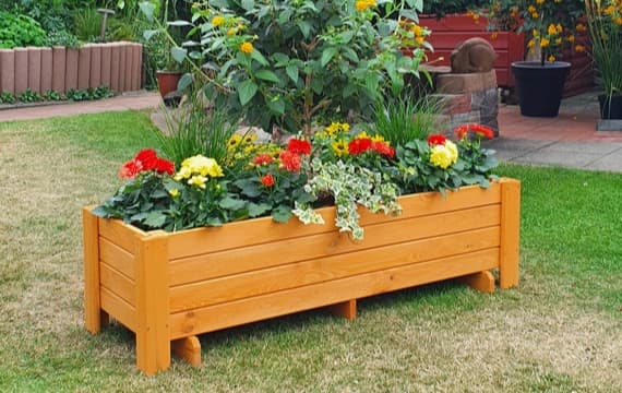 Blumentöpfe & Blumenkästen