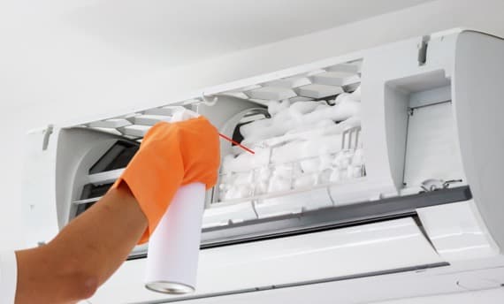 Klimaanlage evakuieren