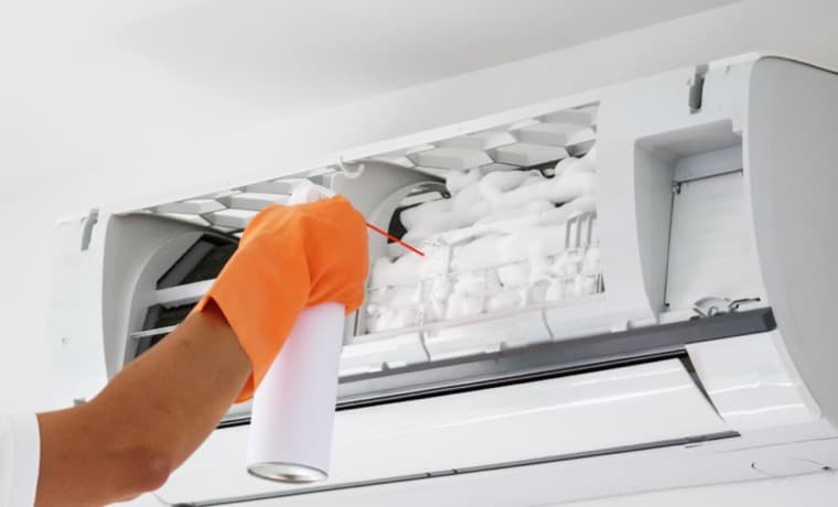 Klimaanlage evakuieren