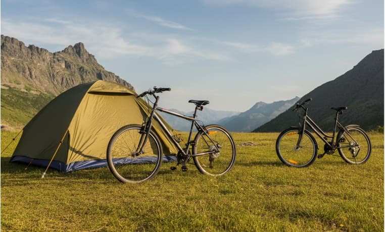 Bikepacking: Zelt und Ausrüstung