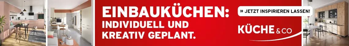 Weiße Schrift auf rotem Hintergrund: Einbauküchen von Küche & Co: individuell und kreativ geplant. Lass dich inspirieren! Links und rechts davon 3 Bilder von Küchen.