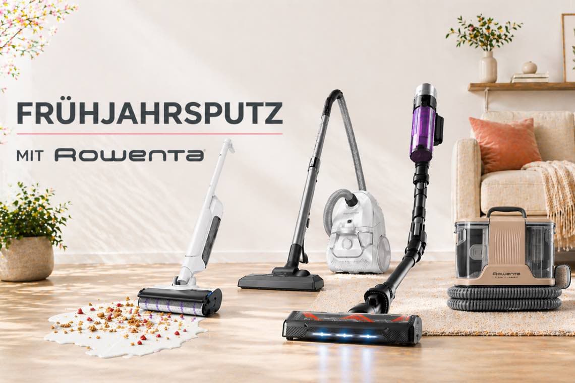 Frühjahrsputz mit Rowenta – mehrere Staubsauger reinigen einen hellen Wohnraum mit Couch und Teppich