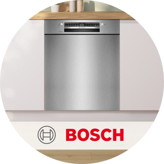 BOSCH – Einbau-Geschirrspüler mit Frontblende und Bedienfeld in moderner Küchenzeile