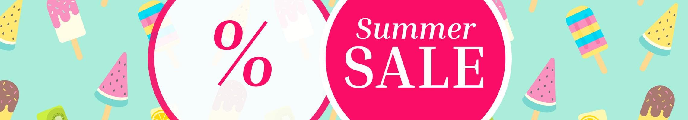 Summer SALE – großes Prozentzeichen vor buntem Hintergrund mit Eis am Stiel