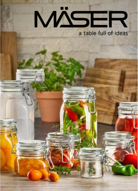 MÄSER – a table full of ideas – Vorratsgläser mit buntem Gemüse und Früchten auf einer Küchenarbeitsfläche