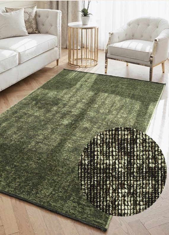 Grüner Teppich im Wohnzimmer zwischen weißem Sofa und Sessel, mit vergrößerter Nahansicht der Teppichstruktur