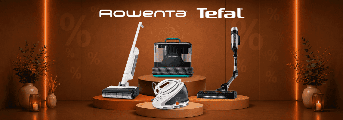 Rowenta und Tefal – Staubsauger und Dampfbügelstation auf Podesten vor orangem Hintergrund mit Prozentzeichen