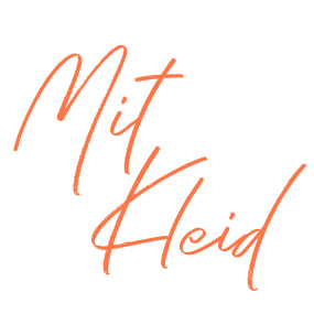 Mit Kleid