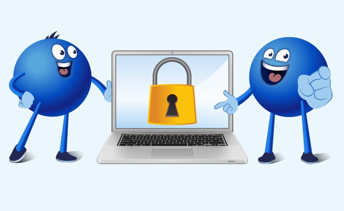 Zwei PAYBACK Pointis stehen neben einem Laptop mit einem großen gelben Vorhängeschloss auf dem Bildschirm.